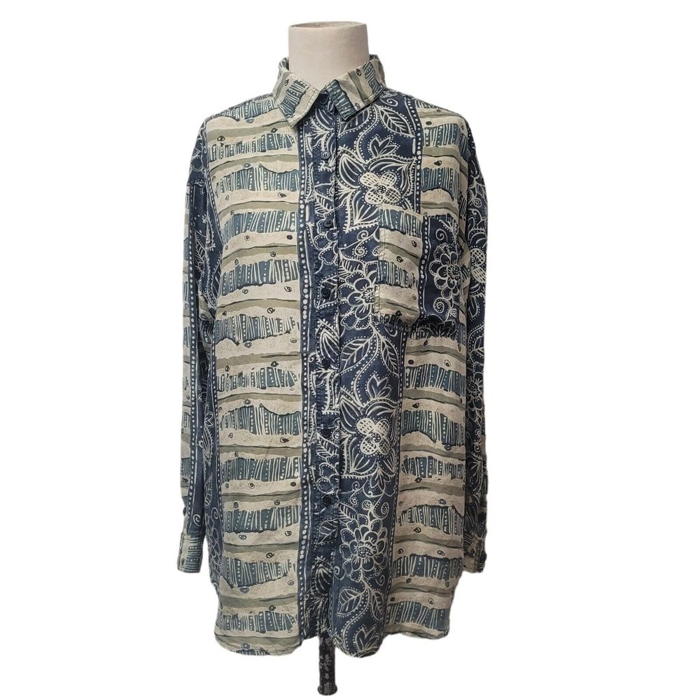 Detail Express 100% Silk Vintage Button Up Shirt Size Medium M. Lightweight